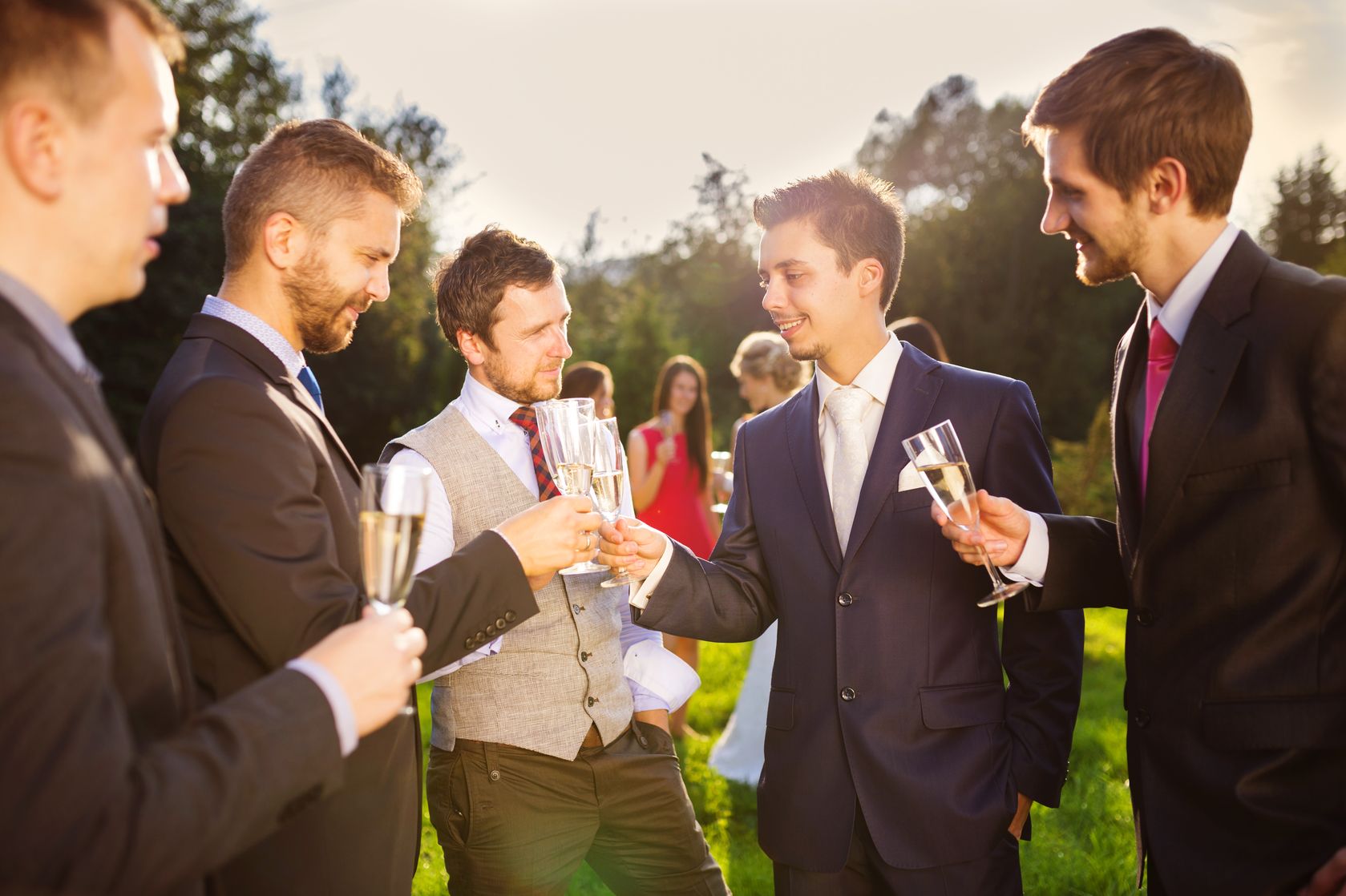 How to Dress for a Wedding for Men