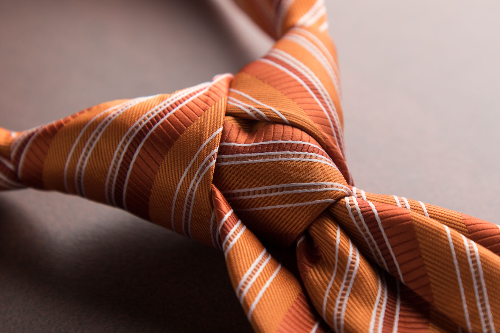 What Is The Best Tie Knot For A Wedding