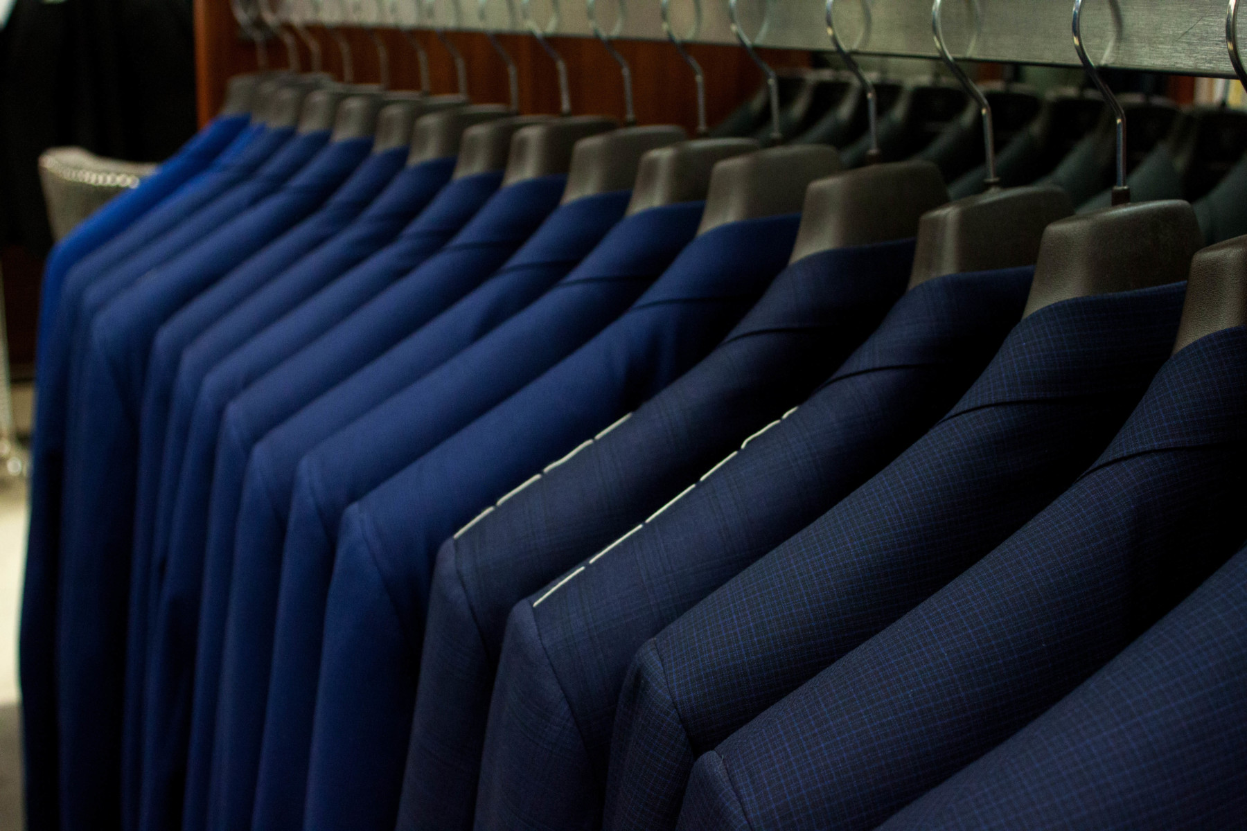 Suit Jacket Lining Options: Tailor’s Guide