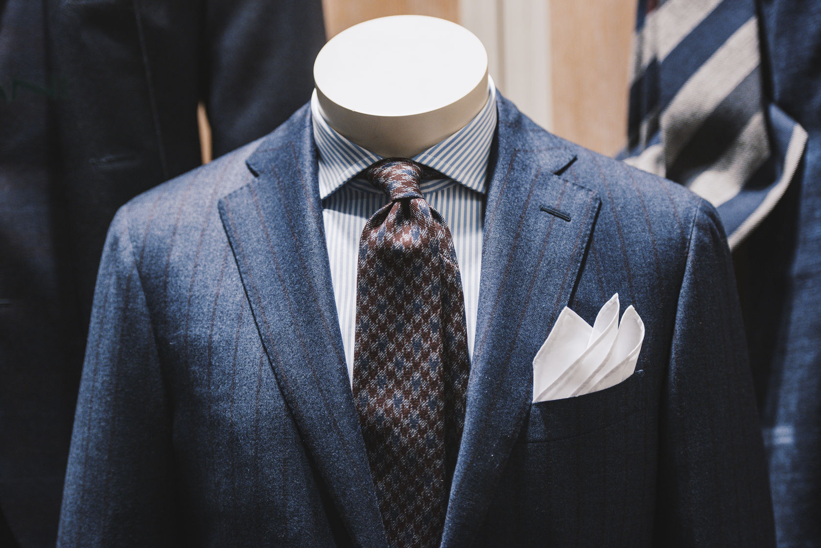 5 Tips for Buying Custom Suit Jackets in NJ